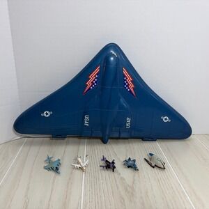 Micro Machines Imperial Toys USAF Stealth Bomber Carrying Case Aircraft Airplane